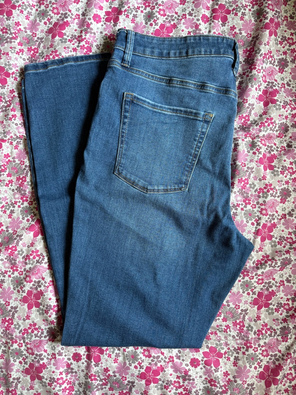 LC Lauren Conrad Skinny Jeans in Medium Blue Wash